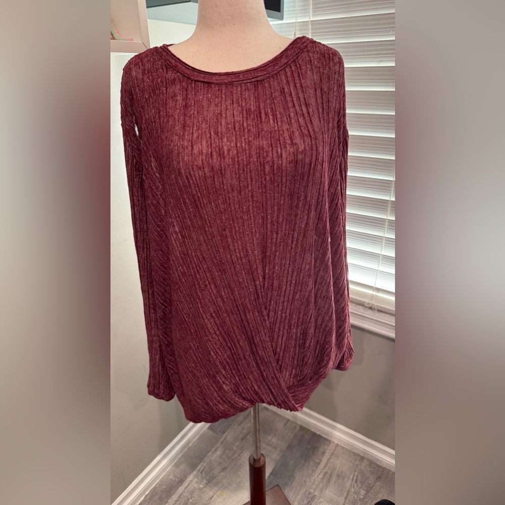 Pleione Women's Burgundy Long‎ Sleeve Top